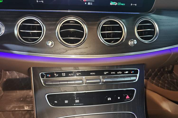 Used Mercedes-Benz E-Class 2022 Updated E 300 L Luxury Edition Audio And AC Panel