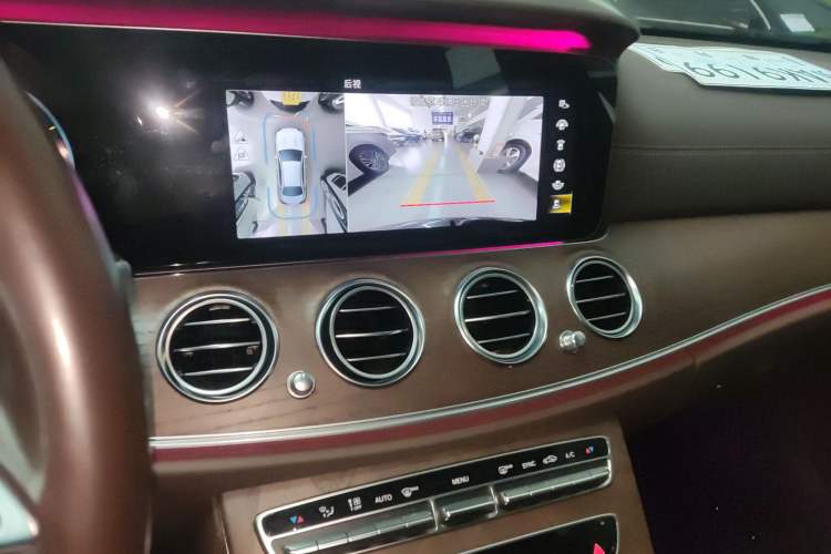 Used Mercedes-Benz E-Class 2022 Second Facelift E 300 L Luxury Edition Audio And AC Panel