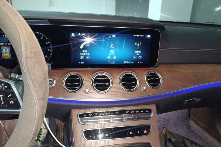 Used Mercedes-Benz E-Class 2022 E 260 L Audio And AC Panel