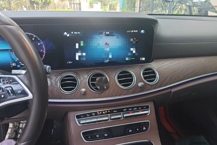 Used Mercedes-Benz E-Class 2022 Updated E 300 L Stylish Edition Audio And AC Panel