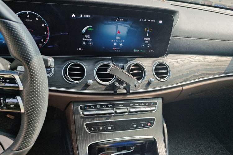 Used Mercedes-Benz E-Class 2022 Revised E 300 L Sporty and Stylish Edition Audio And AC Panel