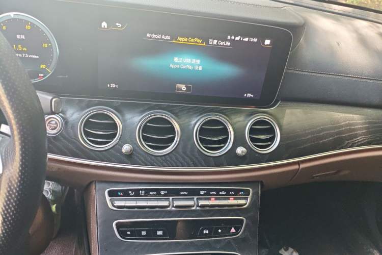 Used Mercedes-Benz E-Class 2022 E 260 Stylish Sports Edition Audio And AC Panel