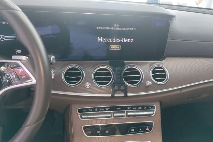 Used Mercedes-Benz E-Class 2022 Updated E 260 L Audio And AC Panel