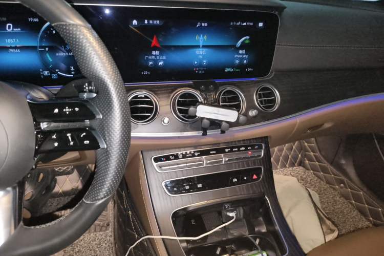 Used Mercedes-Benz E-Class 2022 E 260 L Sport Edition Audio And AC Panel