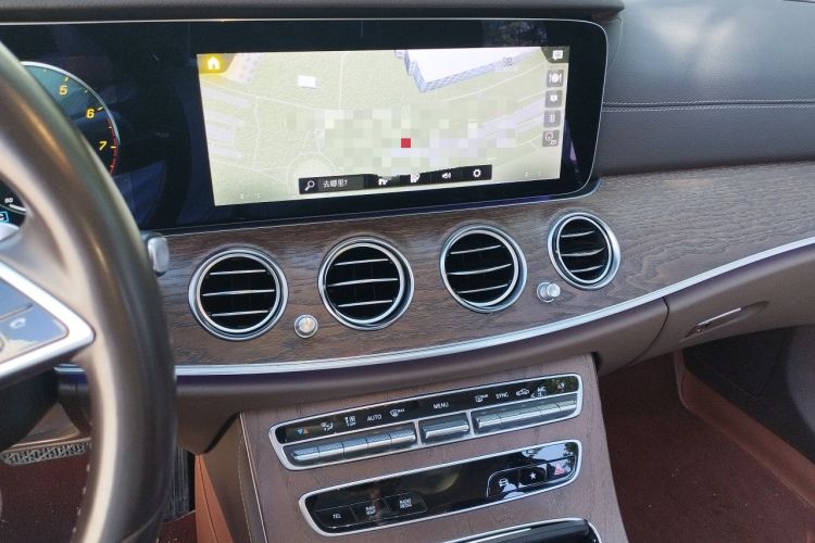 Used Mercedes-Benz E-Class 2022 Second Facelift E 260 L Audio And AC Panel
