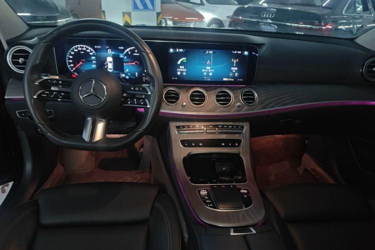 Used Mercedes-Benz E-Class 2022 Revised E 300 L Sporty and Stylish Edition Center Console
