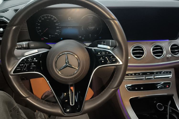 Used Mercedes-Benz E-Class 2022 Updated E 300 L Stylish Edition Center Console