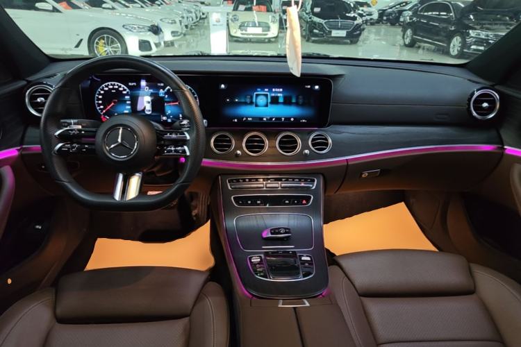 Used Mercedes-Benz E-Class 2022 Second Facelift E 260 L Sport Edition Center Console