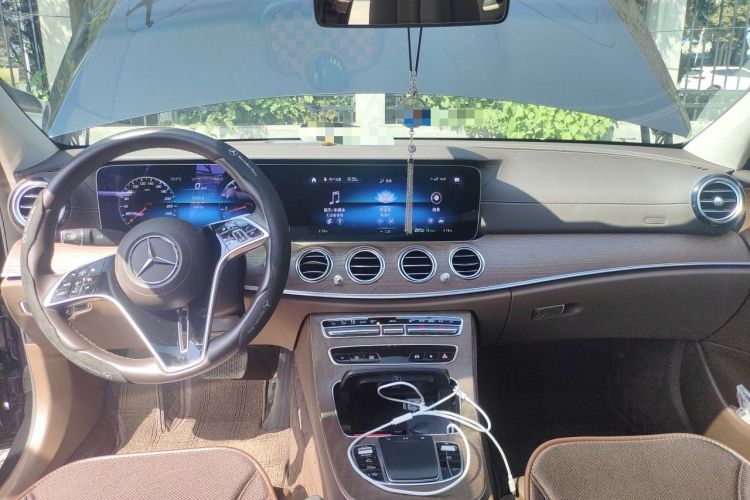 Used Mercedes-Benz E-Class 2022 Updated E 300 L Stylish Edition Center Console