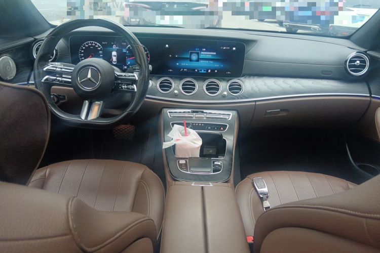 Used Mercedes-Benz E-Class 2022 E 300 Stylish Sports Edition Center Console