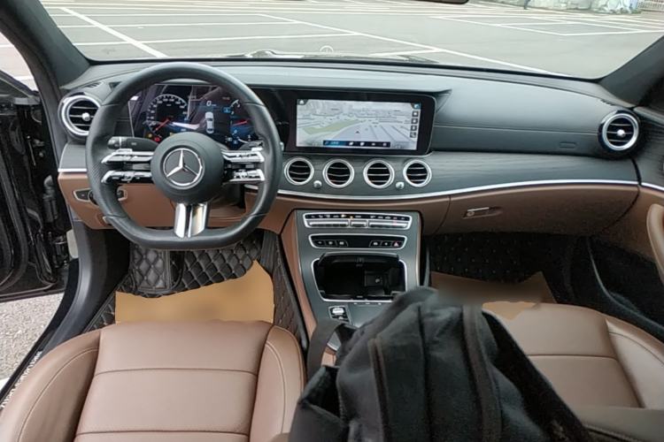 Used Mercedes-Benz E-Class 2022 E 300 L Sporty and Stylish Model Center Console