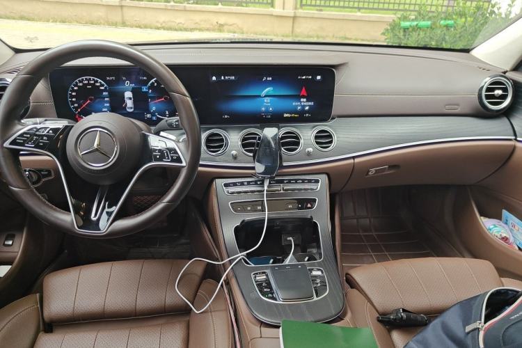 Used Mercedes-Benz E-Class 2022 Updated E 300 L Stylish Edition Center Console