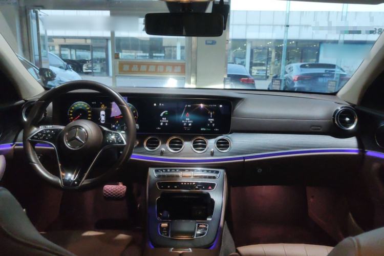 Used Mercedes-Benz E-Class 2022 Updated E 300 L Stylish Edition Center Console
