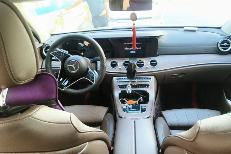 Used Mercedes-Benz E-Class 2022 Updated E 300 L Stylish Edition Center Console
