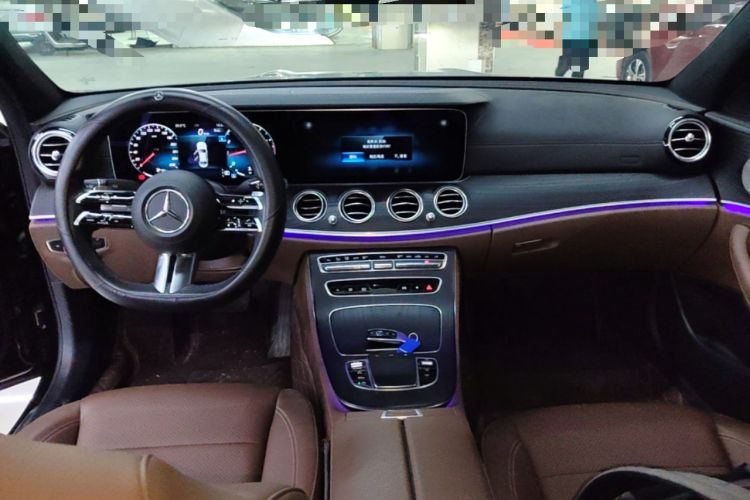 Used Mercedes-Benz E-Class 2022 Revised Version E 300 L Sport Luxury Edition Center Console