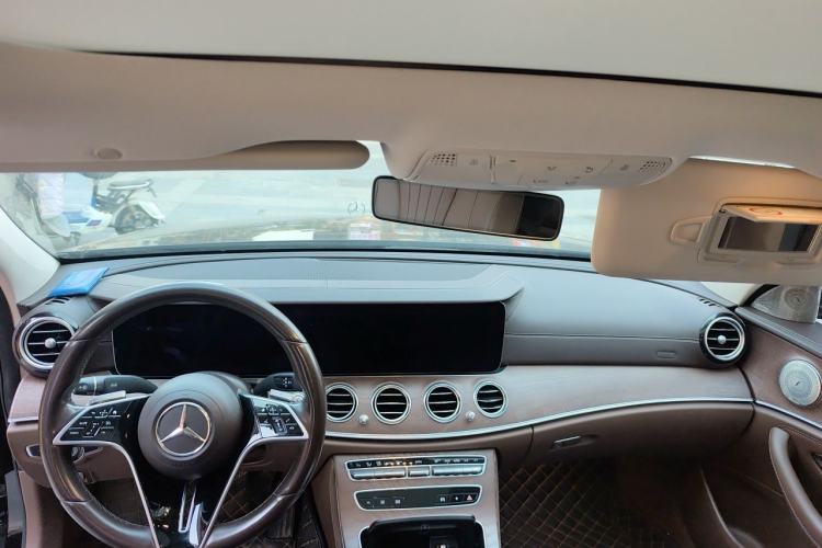 Used Mercedes-Benz E-Class 2022 Updated E 300 L Stylish Edition Center Console