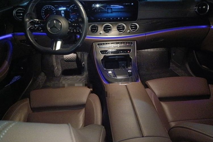 Used Mercedes-Benz E-Class 2022 Revised E 300 L Sport Prestige Edition Center Console