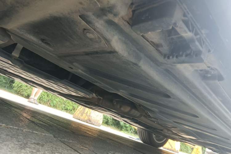 Used Mercedes-Benz E-Class 2022 E 300 L Luxury Model Chassis Front Left