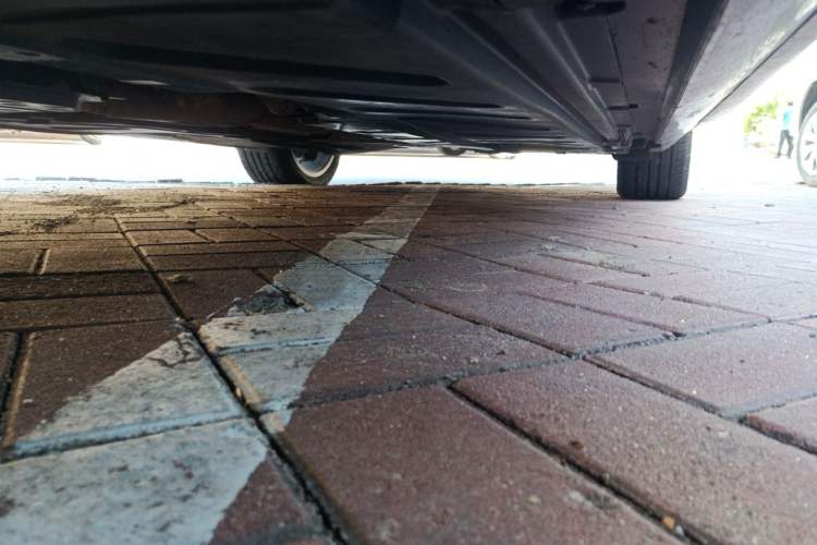 Used Mercedes-Benz E-Class 2022 Revised E 300 L Sporty and Stylish Edition Chassis Front Left