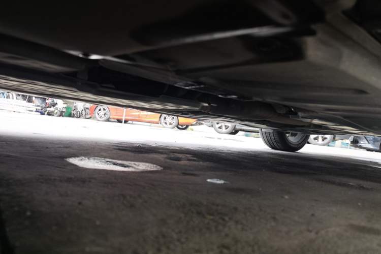 Used Mercedes-Benz E-Class 2022 Updated E 260 L Chassis Front Left