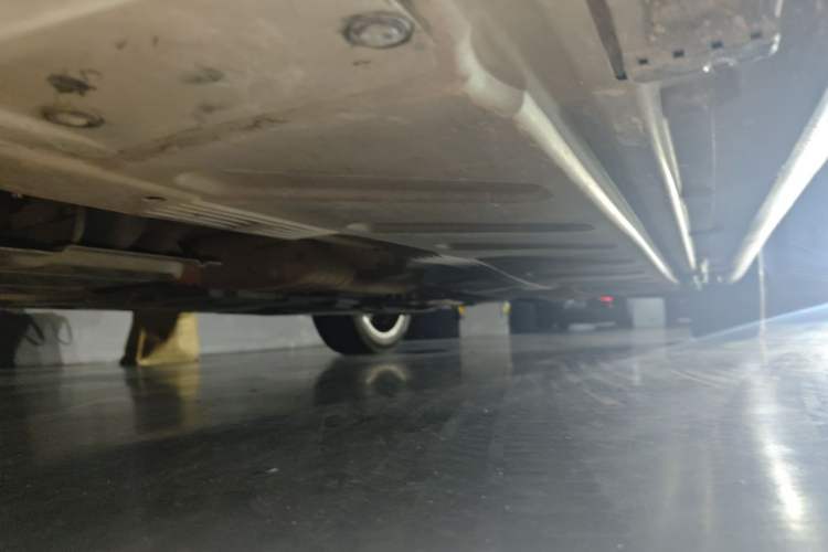Used Mercedes-Benz E-Class 2022 E 300 L Premium Edition Chassis Front Left
