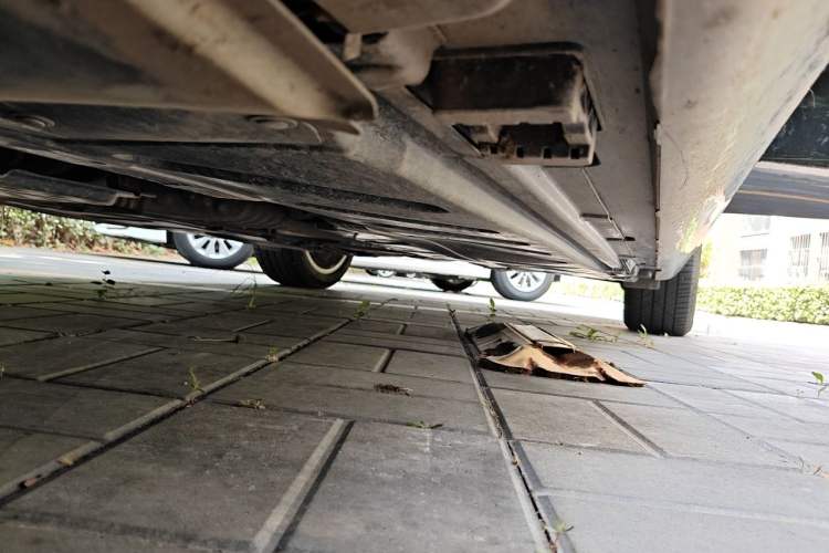 Used Mercedes-Benz E-Class 2022 E 300 L Luxury Model Chassis Front Left