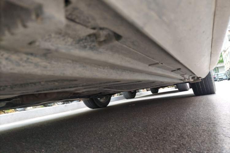 Used Mercedes-Benz E-Class 2022 Second Facelift E 260 L Sport Edition Chassis Front Left