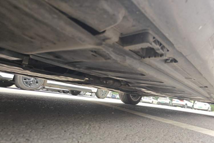 Used Mercedes-Benz E-Class 2022 Updated E 300 L Stylish Edition Chassis Front Left