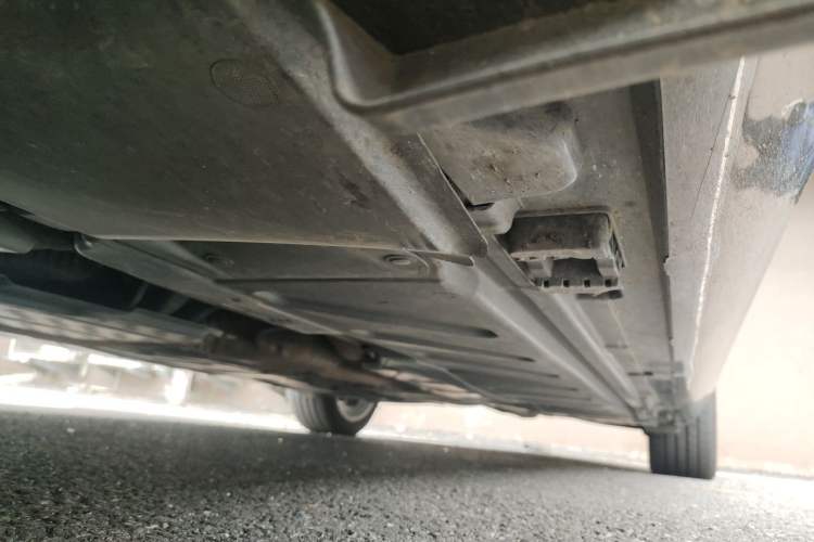 Used Mercedes-Benz E-Class 2022 E 300 L Luxury Model Chassis Front Left