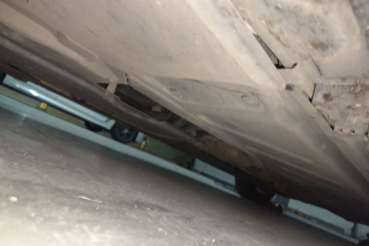 Used Mercedes-Benz E-Class 2022 Updated E 300 L Luxury Edition Chassis Front Left