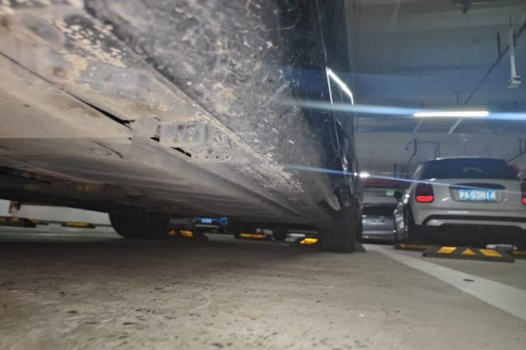 Used Mercedes-Benz E-Class 2022 Second Facelift E 260 L Chassis Front Left