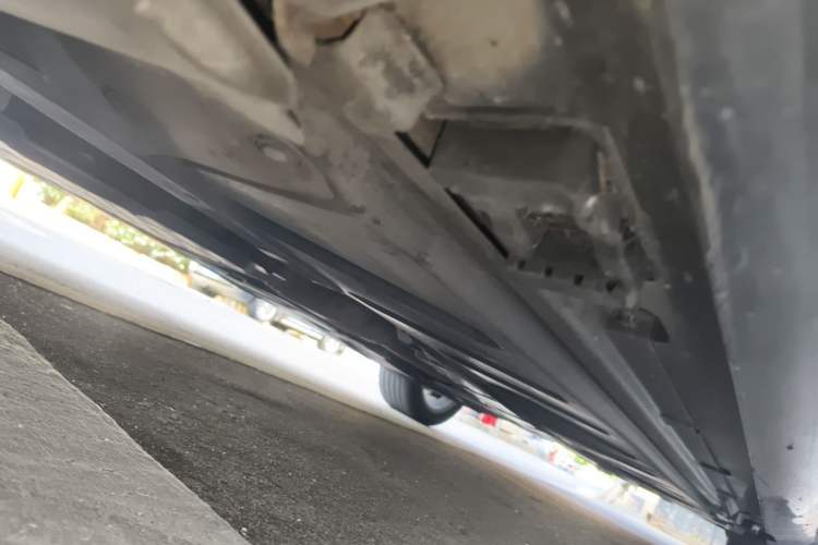 Used Mercedes-Benz E-Class 2022 Revised Version E 300 L Sport Luxury Edition Chassis Front Left