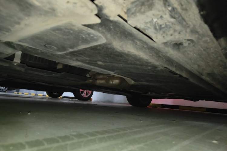 Used Mercedes-Benz E-Class 2022 Updated E 300 L Luxury Edition Chassis Front Left