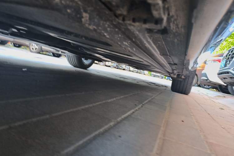 Used Mercedes-Benz E-Class 2022 E 260 L Chassis Front Left