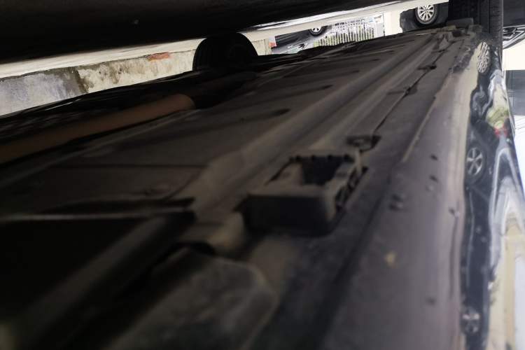 Used Mercedes-Benz E-Class 2022 Updated E 260 L Chassis Front Right