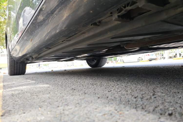 Used Mercedes-Benz E-Class 2022 Updated E 300 L Stylish Edition Chassis Front Right