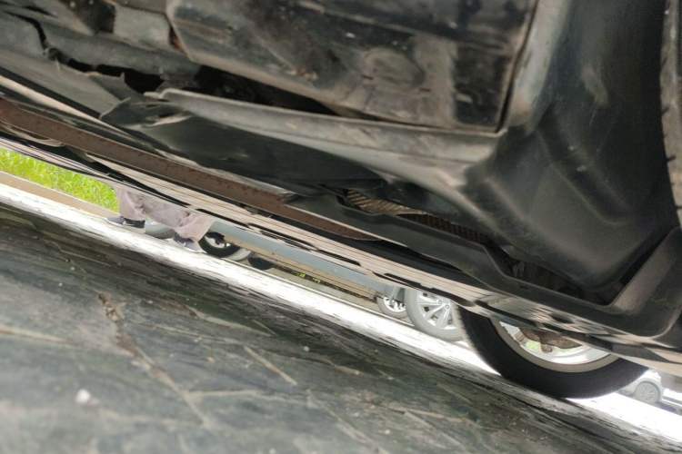 Used Mercedes-Benz E-Class 2022 Revised E 300 L Sport Luxury Edition Chassis Front Right
