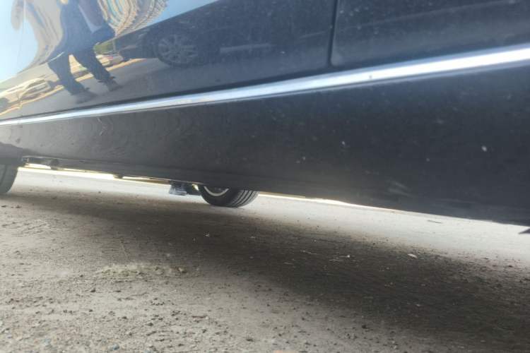 Used Mercedes-Benz E-Class 2022 Second Facelift E 300 L Fashion Edition Chassis Front Right