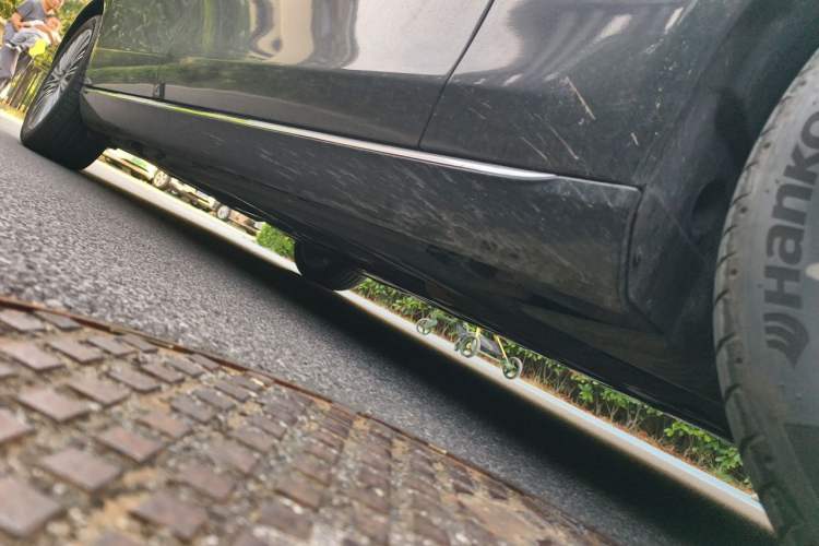 Used Mercedes-Benz E-Class 2022 Second Facelift E 300 L Fashion Edition Chassis Front Right