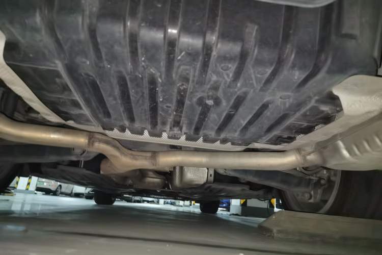 Used Mercedes-Benz E-Class 2022 Updated E 300 L Stylish Edition Chassis Rear