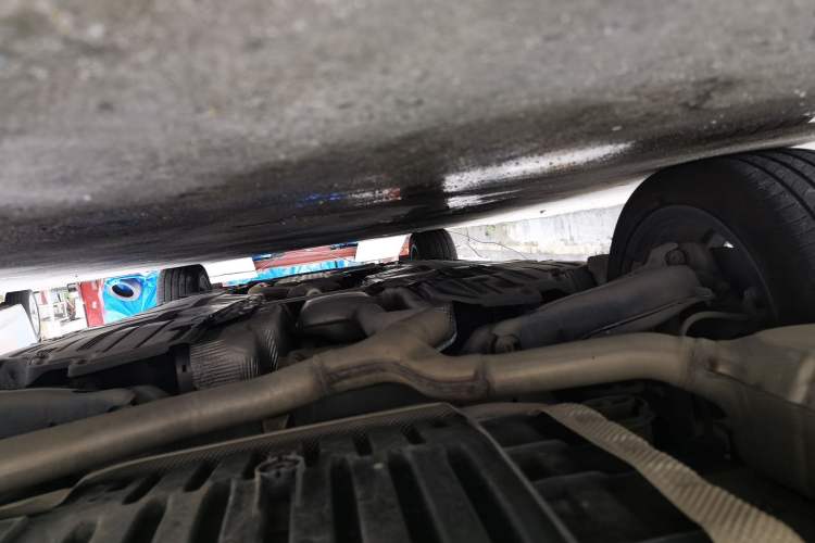 Used Mercedes-Benz E-Class 2022 Updated E 260 L Chassis Rear