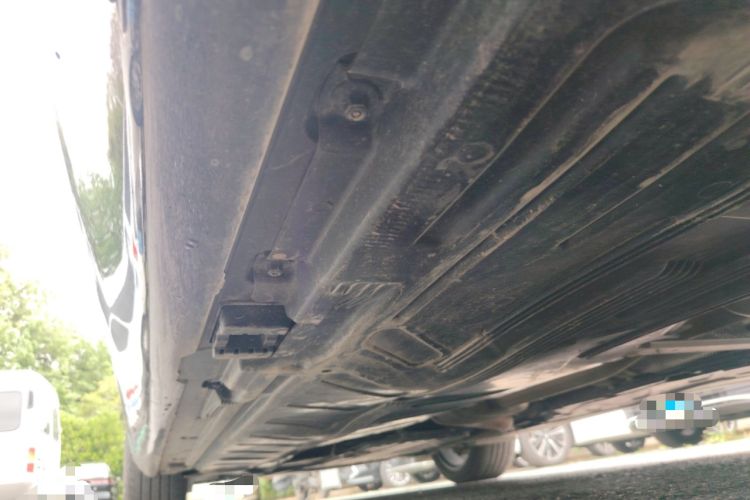 Used Mercedes-Benz E-Class 2022 Updated E 260 L Chassis Rear Left