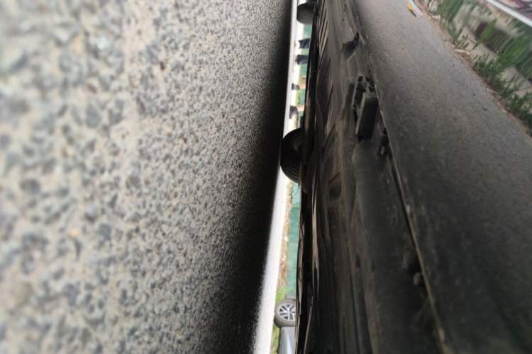 Used Mercedes-Benz E-Class 2022 Updated E 260 L Chassis Rear Left