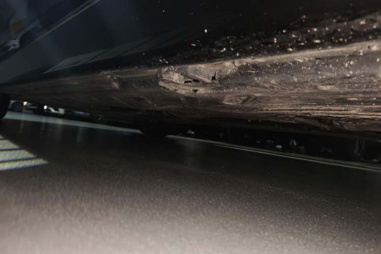 Used Mercedes-Benz E-Class 2022 Updated E 260 L Chassis Rear Left