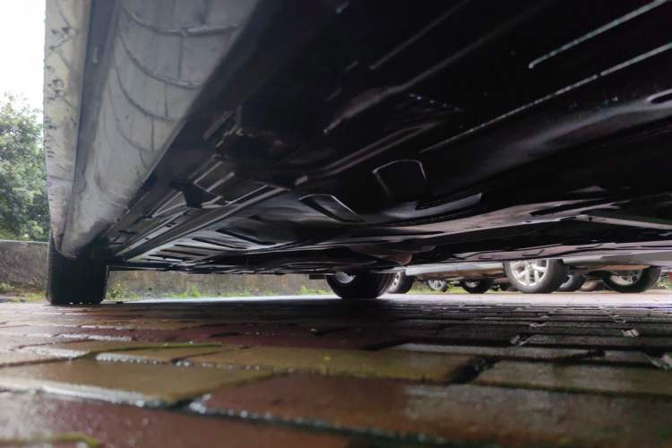 Used Mercedes-Benz E-Class 2022 E 260 L Sport Edition Chassis Rear Left