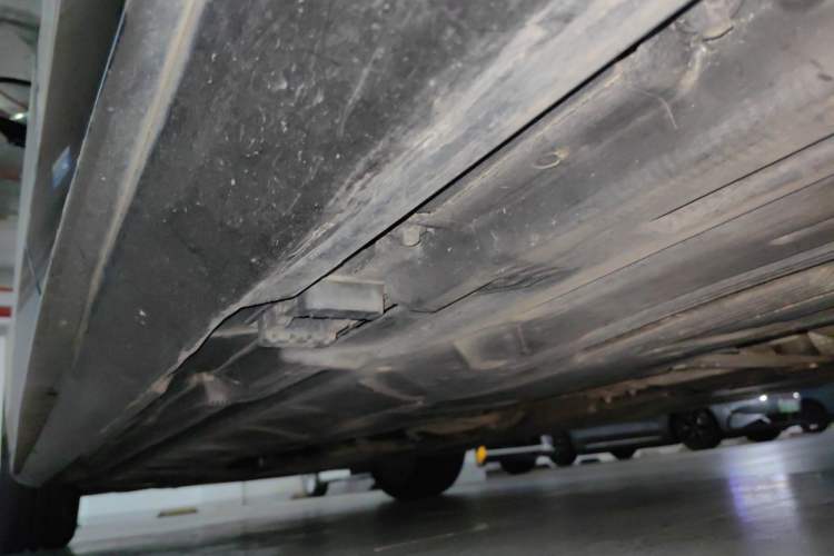 Used Mercedes-Benz E-Class 2022 Second Facelift E 300 L Sporty and Stylish Edition Chassis Rear Left