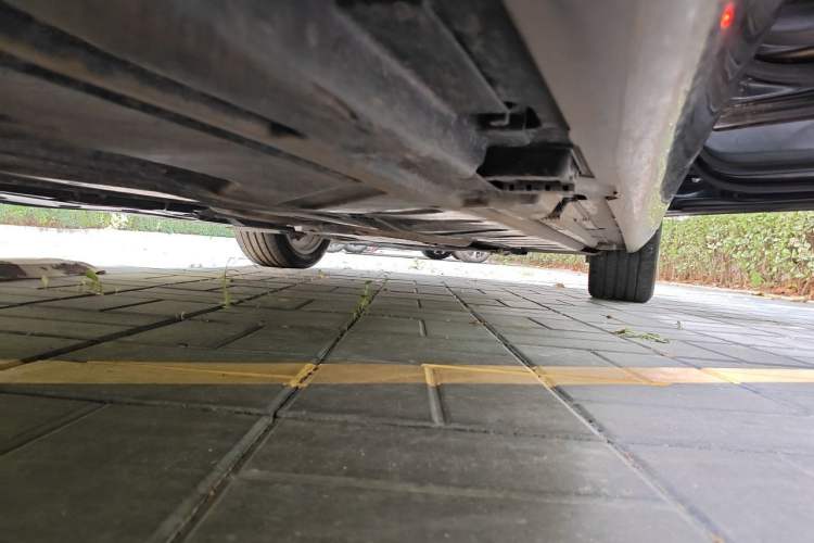 Used Mercedes-Benz E-Class 2022 E 300 L Luxury Model Chassis Rear Right