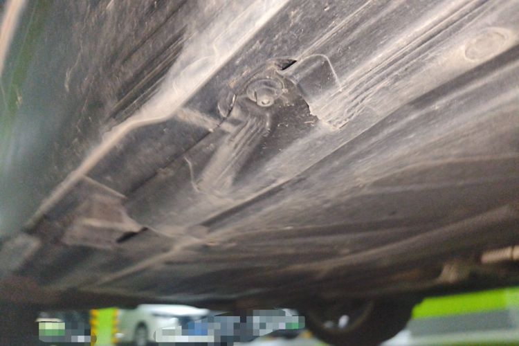 Used Mercedes-Benz E-Class 2022 E 300 L Sporty and Stylish Model Chassis Rear Right