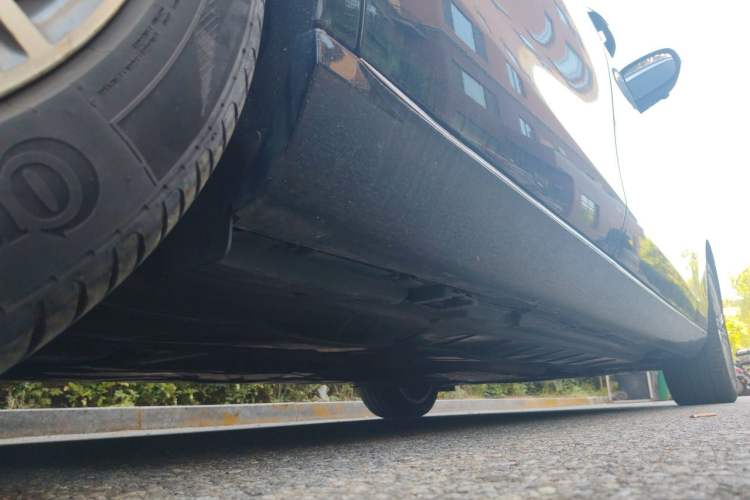 Used Mercedes-Benz E-Class 2022 Updated E 300 L Luxury Edition Chassis Rear Right