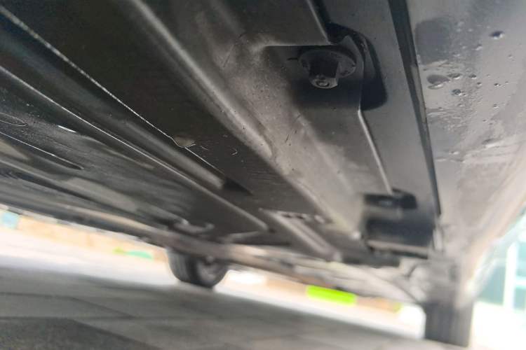 Used Mercedes-Benz E-Class 2022 E 300 L Stylish Model Chassis Rear Right